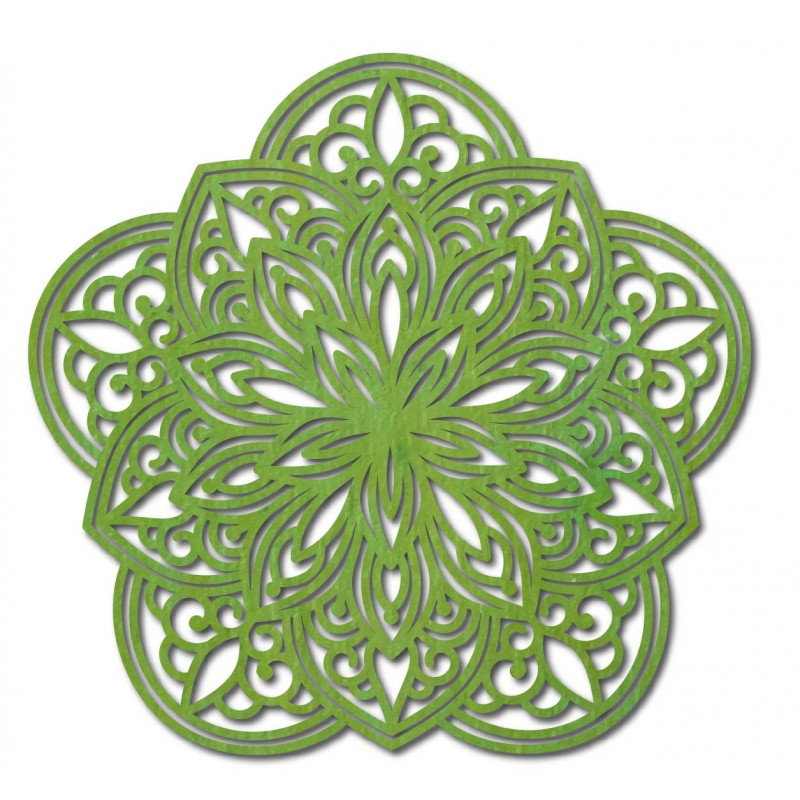 Imagine de perete din placaj de lemn cu mandala sculptată în flori