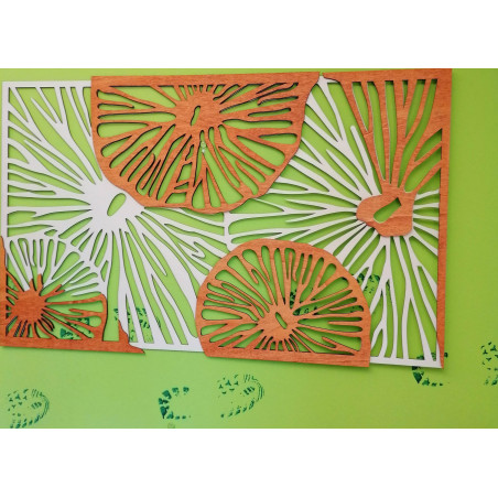 Imagine sculptată pe peretele din placaj de lemn portocaliu efect 3D KODJAK